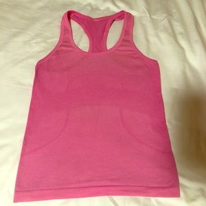 Lululemon swiftly tech tank